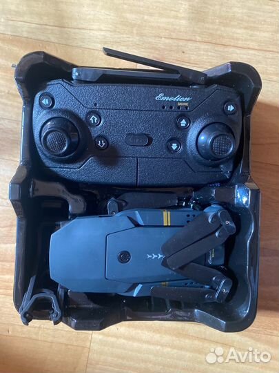 Квадрокоптер E58 Pocket drone