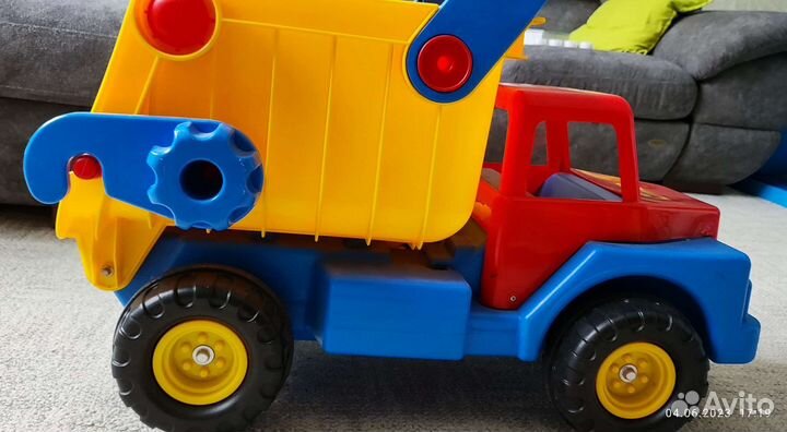 АВТОМОБИЛЬ-самосвал №1