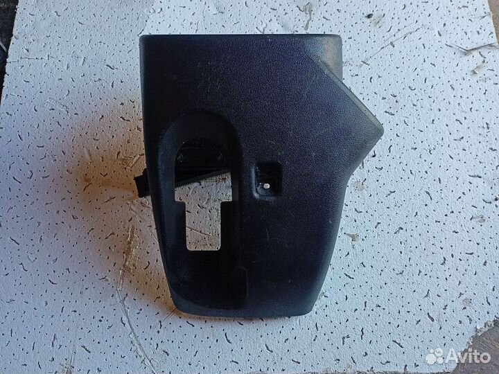 Кожух рулевой колонки Lifan X60