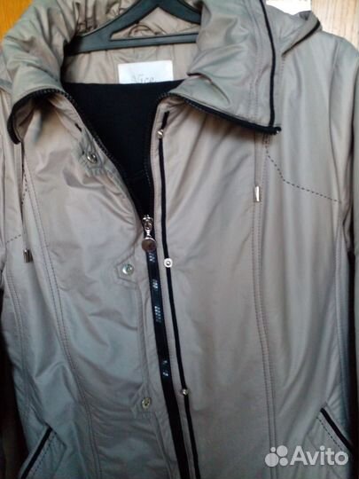 Танкер демисезонный, в подарок ветровка