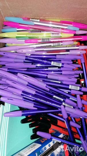 Ручка шариковая эрих краузе зеленая синяя