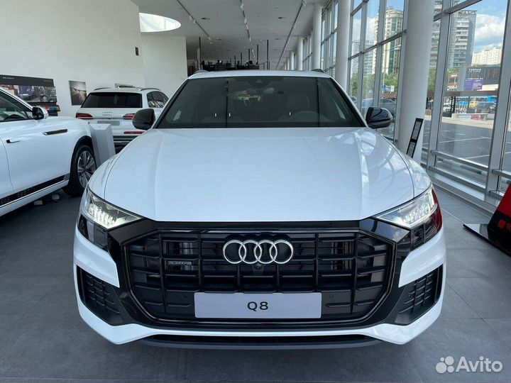 Audi Q8 3.0 AT, 2022
