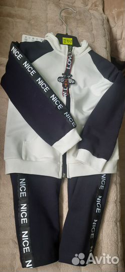 Спортивный костюм для девочки