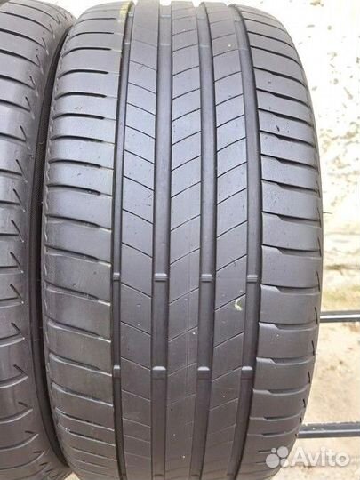 Bridgestone Turanza T005 225/40 R18 92Y