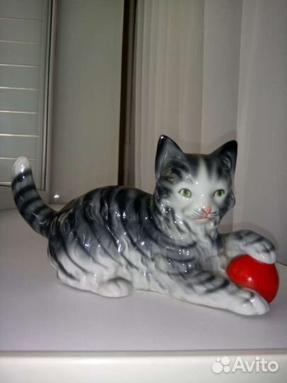 Статуэтка фарфор. ГДР 50-е г