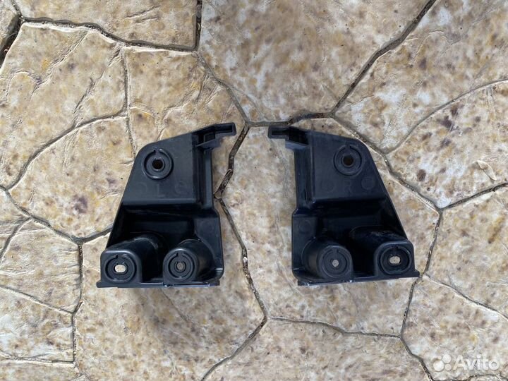 Кронштейн заднего бампера пара BMW X3 E83