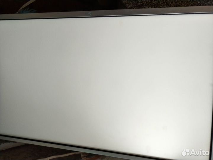 Телевизор 32LJ594U