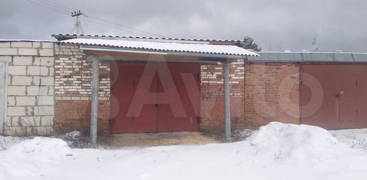 Гараж, > 30 м²