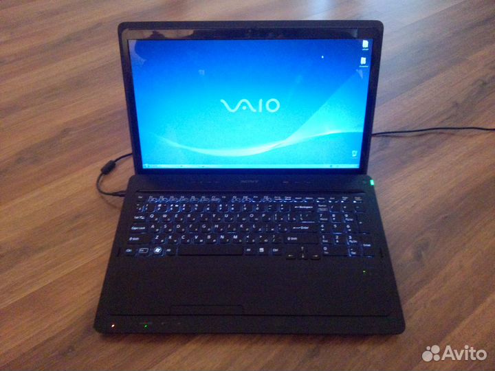 Sony Vaio vpcf24m1 игровой 16.4