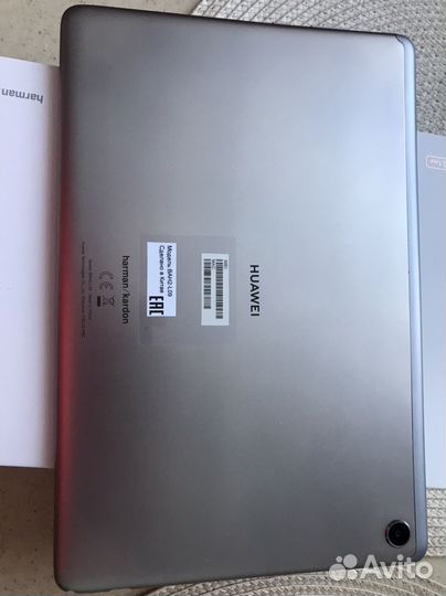 Плааншет huawei mediapad m5 lite