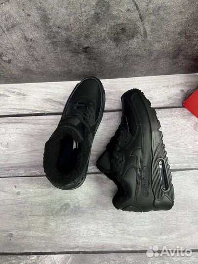 Кроссовки зимние Nike air max