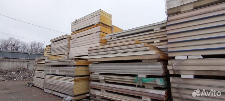 Сэндвич-панели 50000 м2 в наличии