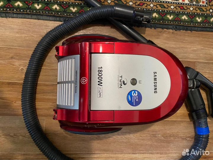 Пылесос Samsung 1800w
