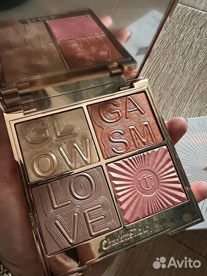 Charlotte tilbury палетка для лица