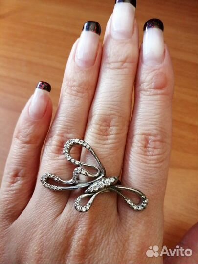 Серебряное кольцо