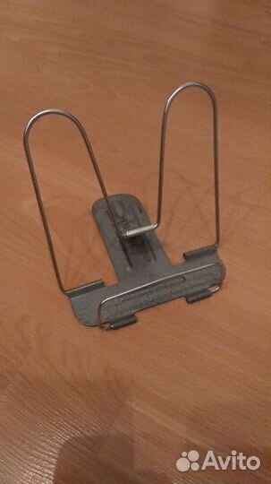 Подставка для учебников