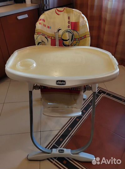 Стульчик для кормления chicco