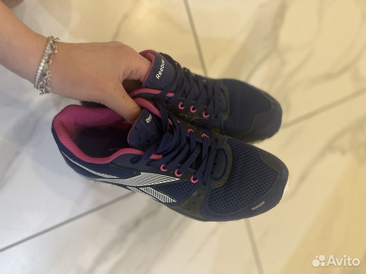 Кроссовки reebok женские 40