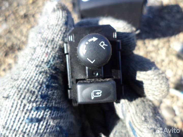 Блок управления зеркалами Nissan Teana J32 VQ25DE