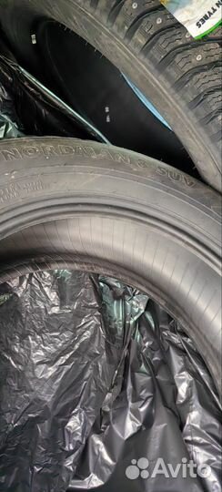 Nokian Tyres Nordman 8 SUV 225/60 R18 104