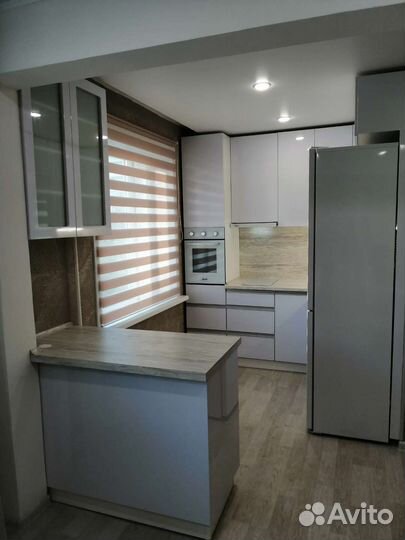 Кухни на заказ современный дизайн Г10