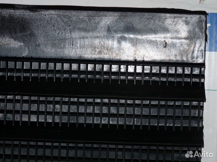 Дражный шлюзовый коврик с рифлями