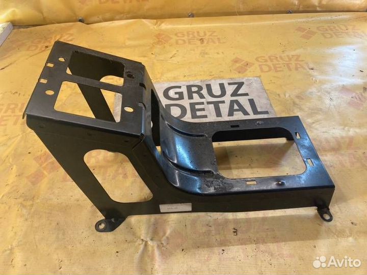 Кронштейн (крепление) MAN TGA 2008