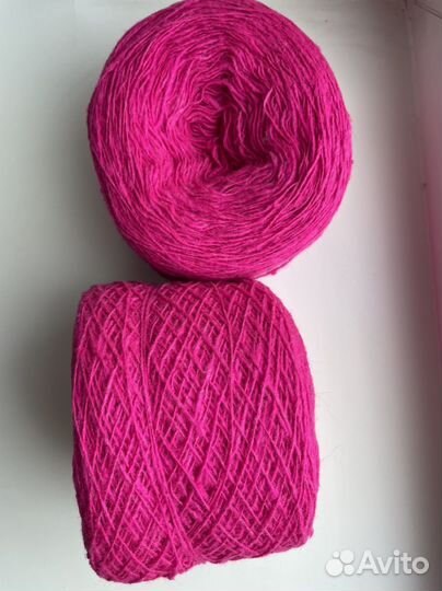 Пряжа цвета - фуксия