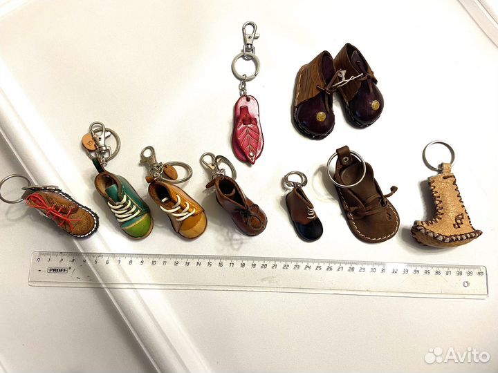 Брелки ботинки из кожи