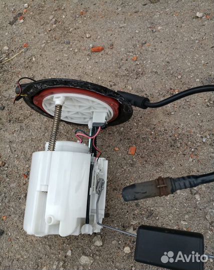 Бензонасос в сборе Мазда 6 GH Mazda гш 2.0