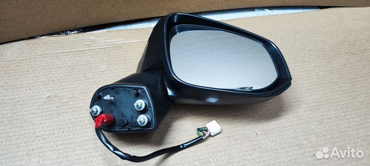 Зеркало передней правой двери Rav 4 XA50