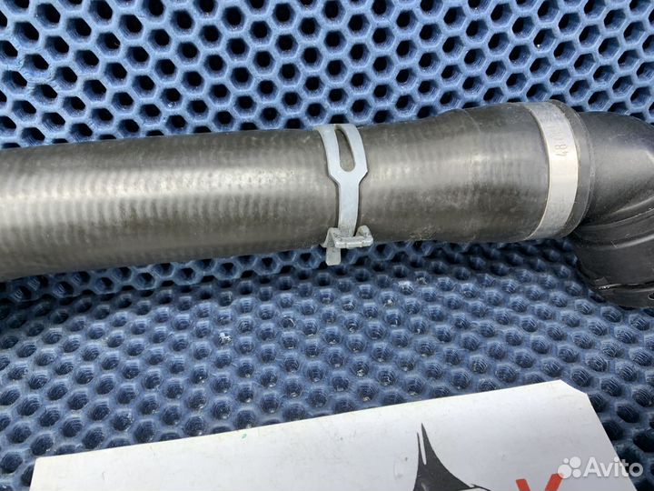 Патрубок радиатора для VW Touareg GP 2002-2007