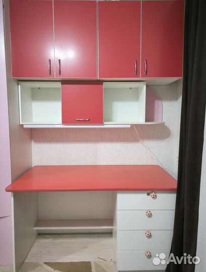 Шкафы и стол бу