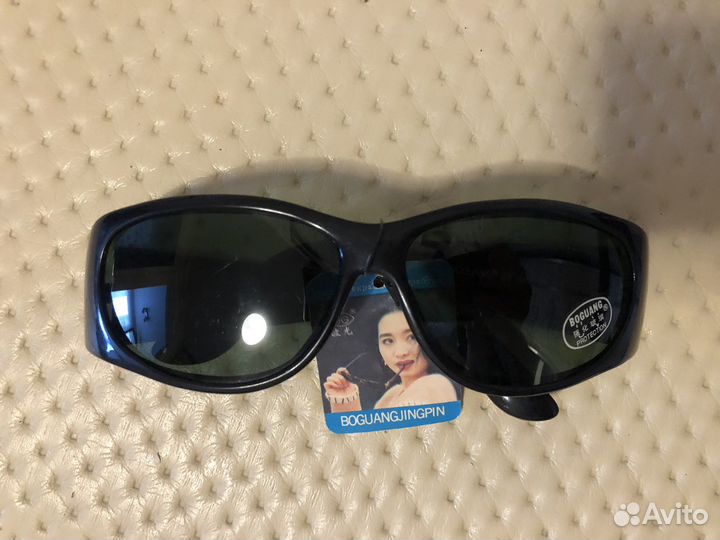 Солнцезащитные очки новые