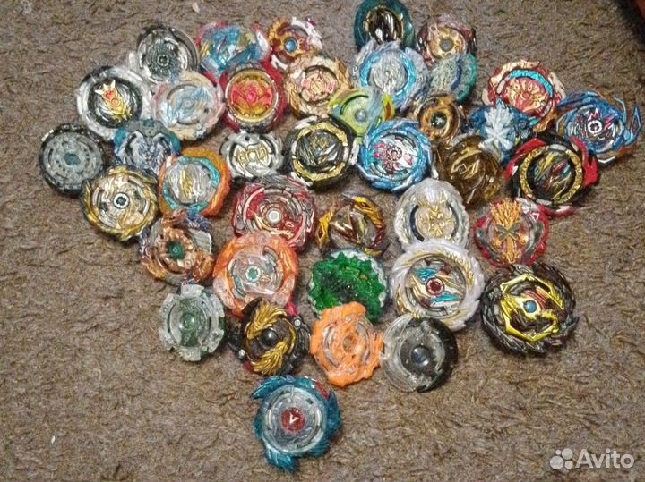 Beyblade burst