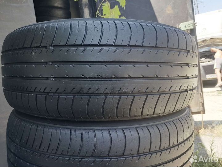 Yokohama dB Decibel E70 215/55 R17