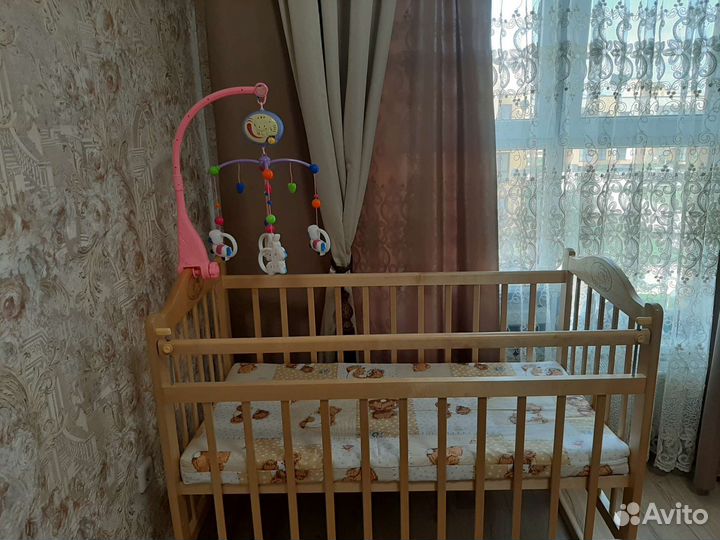 Детская кроватка