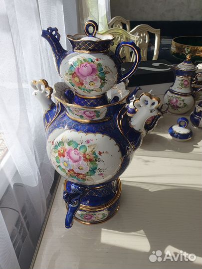 Фарфоровый самовар Гжель