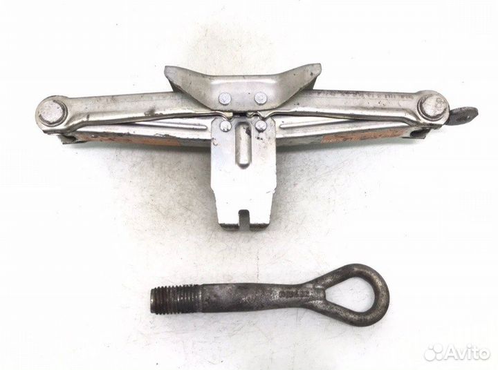 Домкрат Nissan Qashqai 1.5 DCI 2007