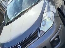 Nissan Tiida 1.6 AT, 2013, 135 000 км, с пробегом, цена 900 000 руб.