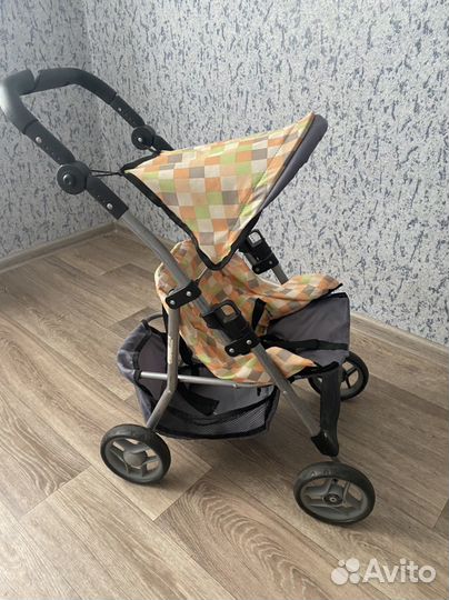 Коляска для кукол