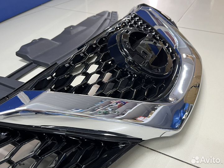 Решетка радиатора Nissan Qashqai J11 (Новая)