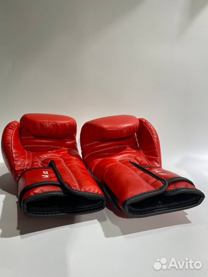 Боксерские перчатки Fairtex