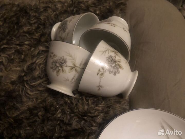 Сервиз столовый на 8 персон