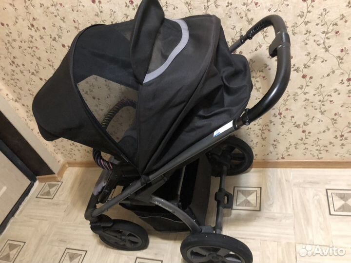 Коляска детская прогулочная