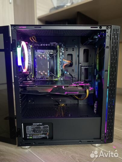 Мощный игровой компьютер intel 8/16 GTX 1070 8GB