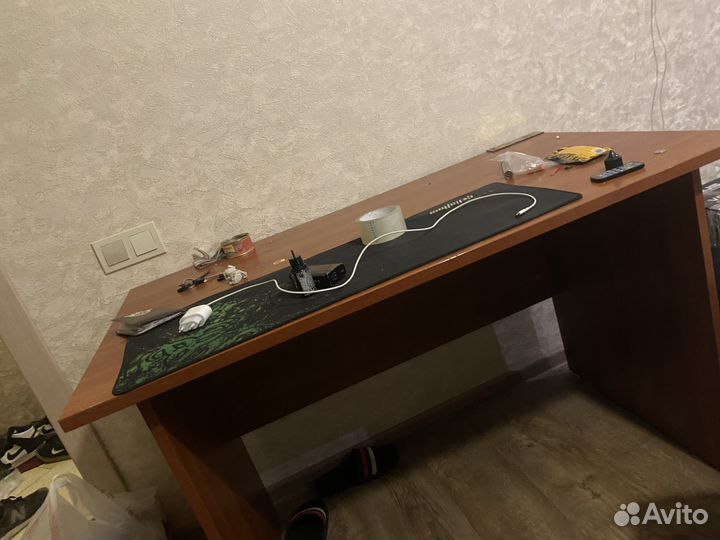 Компьютерный столик бу