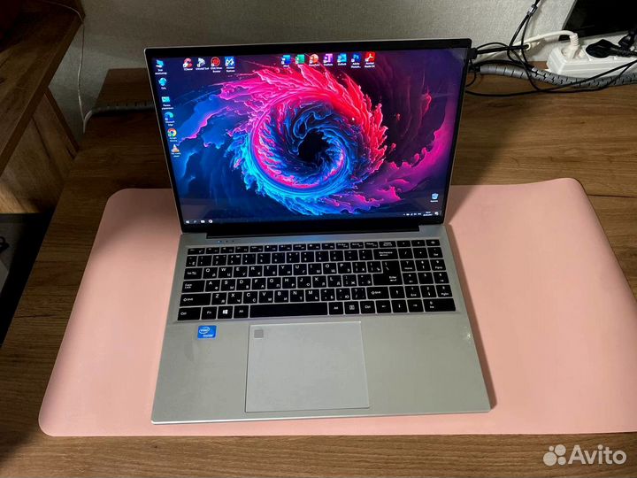 Ноутбук новый 2К 165Hz 16.2