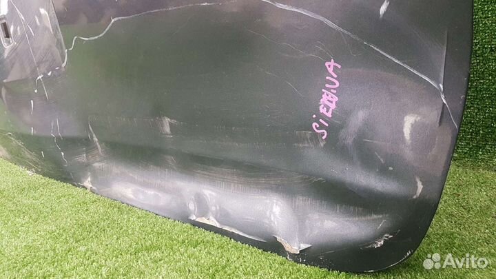 Крышка багажника дверь задка Toyota Sienna 2005-10