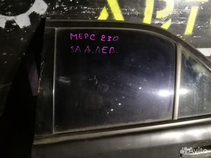 Стекло двери задней левой Mercedes-Benz W210
